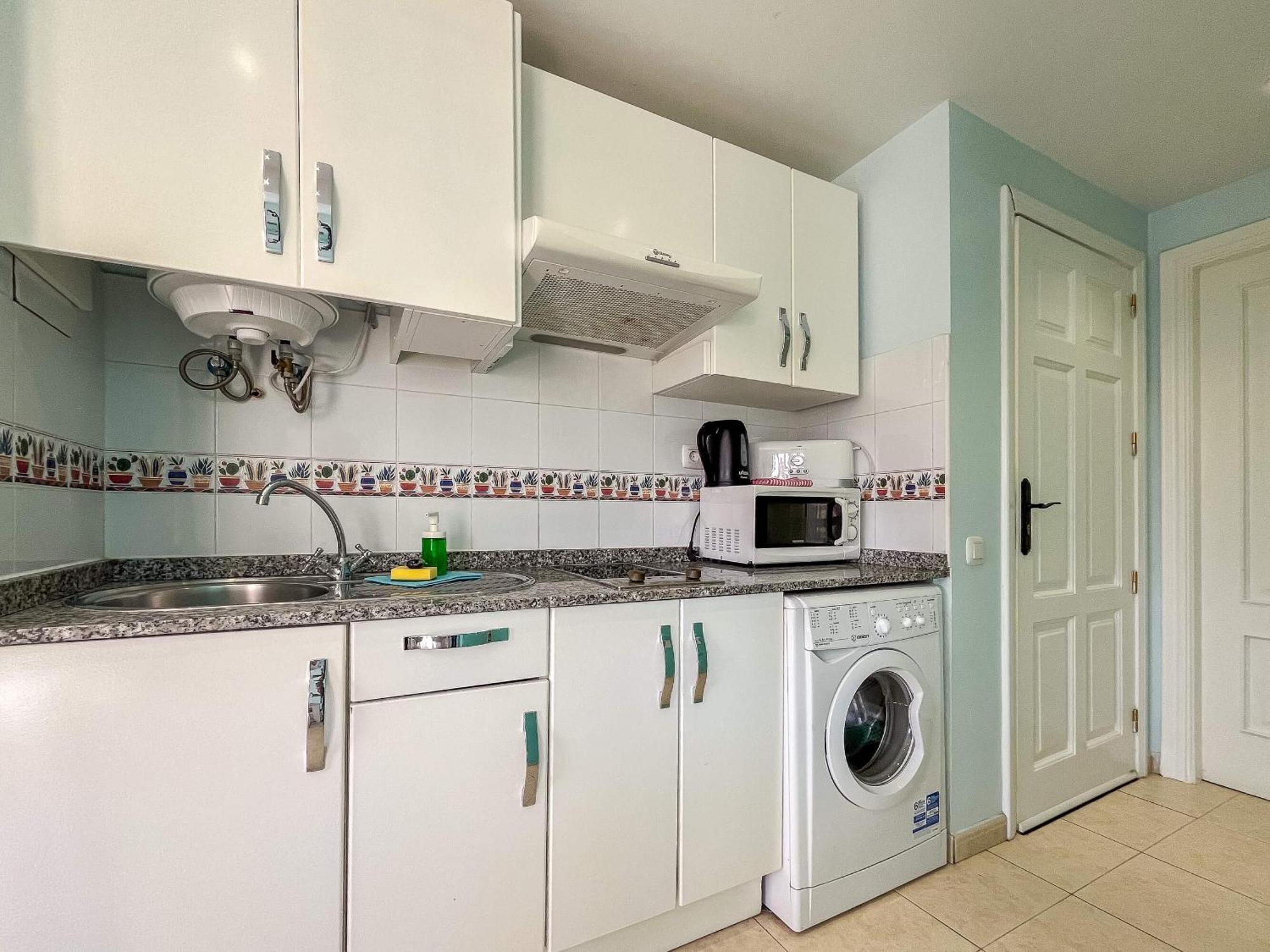 Appartement Lightbooking Oasis Royal F311 *